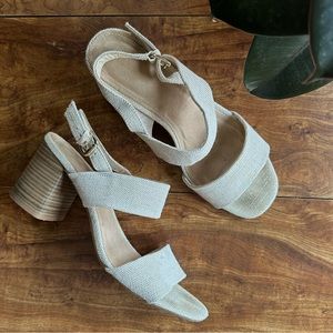 Old Navy Cream Fabric Sandal Heels